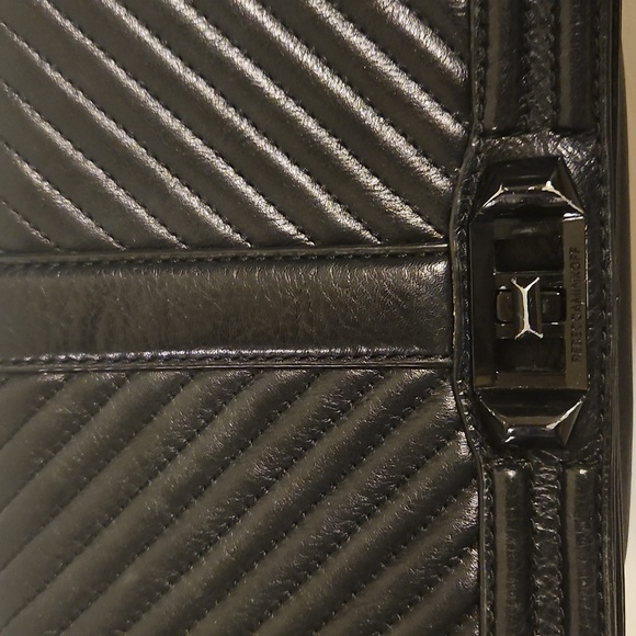 REBECCA MINKOFFChevron Quilted Small‎ Turn Lock LoveCrossbody Bag - Picture 7 of 12